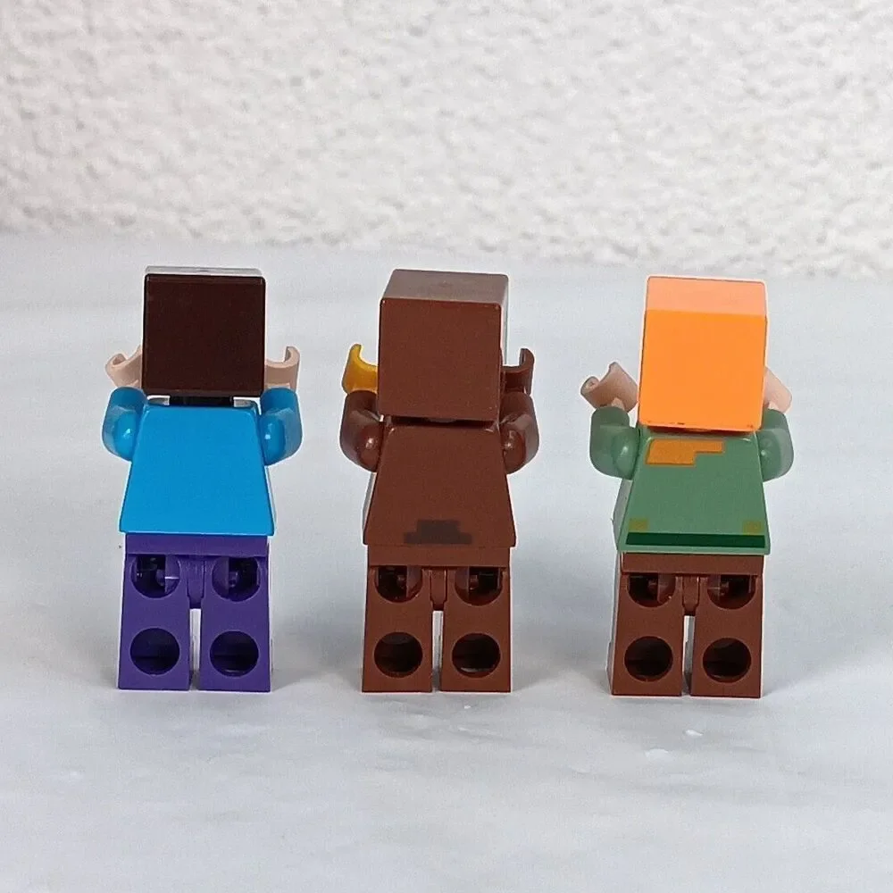 Lego Minecraft Bee Cottage Parts Replacement Plus Mini Figures Incomplete Loose